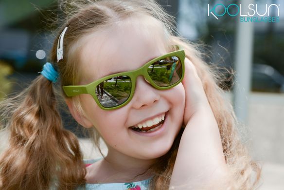 Дитячі сонцезахисні окуляри Koolsun кольору хакі серії Wave (Розмір: 3+) KS-WAOB003 фото