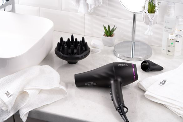 ARDESTO Фен Violet PRO HD-Y222PRO , 1850-2200Вт, 2 скорости, 3 темп.режима, диффузор, черный HD-Y222PRO фото