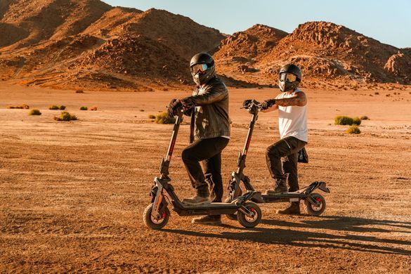 Segway Електросамокат GT3 PRO, чорний AA.06.02.02.0004 фото