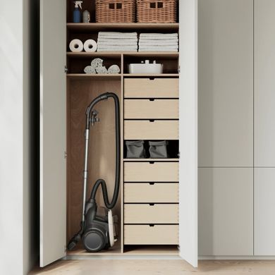 Electrolux Пылесос контейнерный, 700Вт, конт пыль -1,6л, HEPA13, 6 насадок, белый EL61H4SW фото