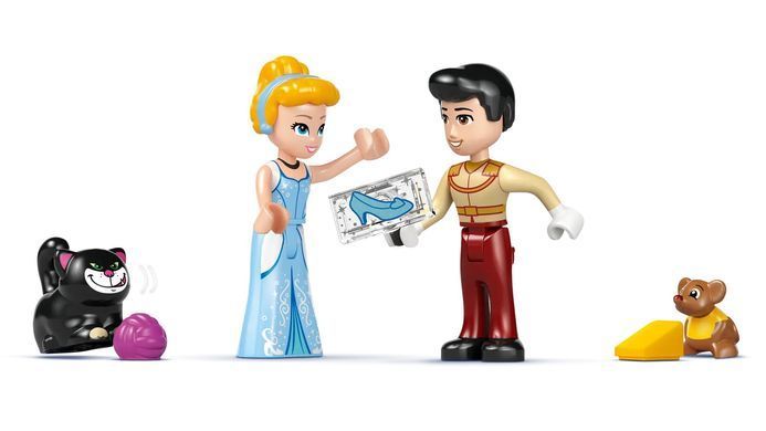 LEGO Конструктор Disney Princess Замок Попелюшки й карета 43275 фото