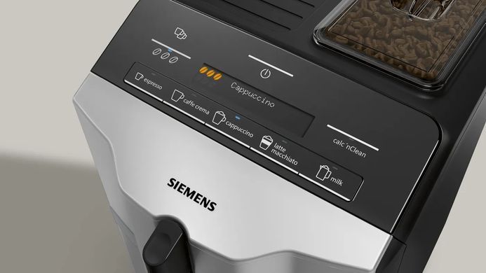 Siemens Кавомашина, 1.4л, зерно+мелена, автомат.капуч, LED-дисплей, авторецептів -5, чорно-срібний TI353201RW фото