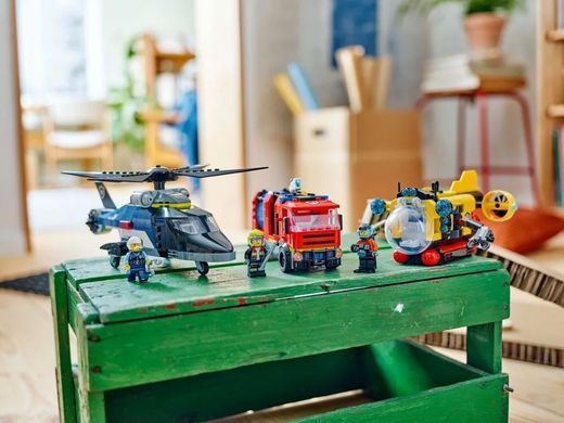 LEGO Конструктор LEGO City Ремікс вертольотів, пожежних машин і підводних човнів 60462 фото