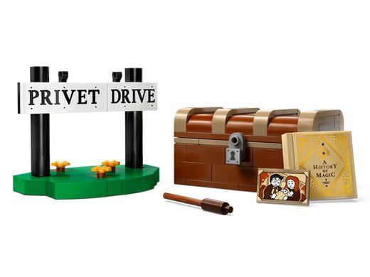 LEGO Конструктор Harry Potter Гедвиґа на Тисовой улице, 4 76425 фото