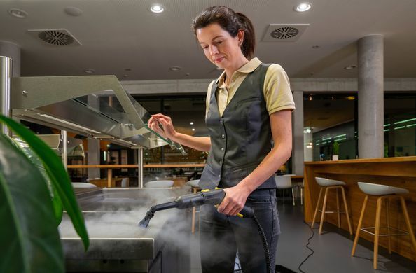 Karcher Пароочисник SG 4/2 Classic, 2250 Вт, 4 бар, 145 &deg;C, 7 кг 1.092-301.0 фото