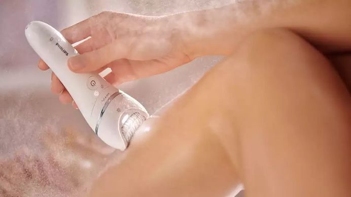 Philips Эпилятор 8000 series дисковый, аккумул., пинцет.-32, влаж.+сух., с подсветкой, насадок-2, белый BRE700/00 фото