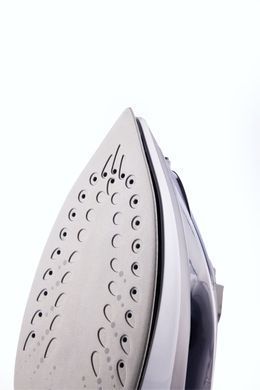Gorenje Iron Gorenje, 3200W, 350ml, steam boost -40g, vert. Steaming, auto shutdown, ceramic soleplate, black-light blue SIH3200BB фото