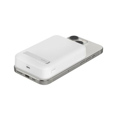 Belkin Портативное зарядное устройство Power Bank 8000мАч, MagSafe Wireless, белый BPD007BTWH фото