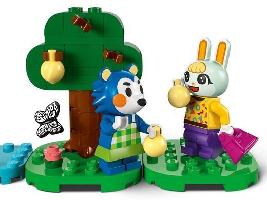 LEGO Конструктор LEGO Animal Crossing Крамниця одягу, що належить Able Sisters 77055 фото