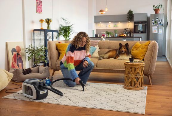 Karcher Пылесос профессиональный моющий SE 3 Compact Home 500Вт контейнер 1.7/2.9л, 4.5кг 1.081-530.0 фото
