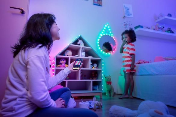 Twinkly Гірлянда Smart LED Twinkly Candies Heart RGB 100 IP20 6м USB-C кабель прозорий без БЖ TWKH100RGB-T фото