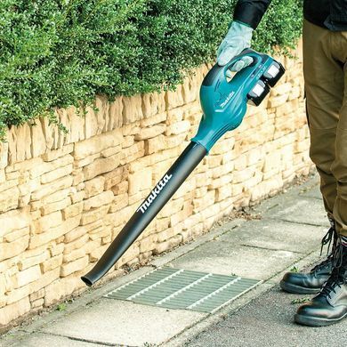 Makita Воздуховод садовый аккумуляторный DUB361Z LXT,18+18В LXT, 264куб/час, 2 шв., 2.6кг, без АКБ и ЗП DUB361Z фото