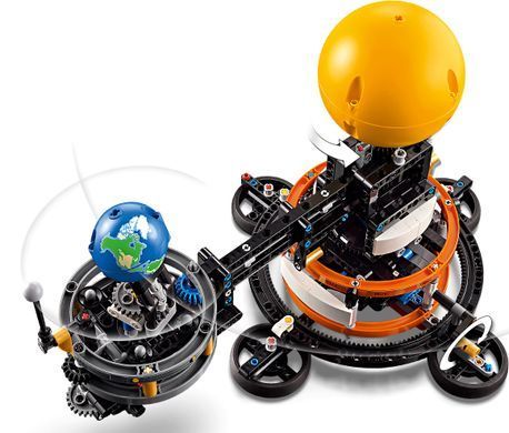 LEGO Конструктор Technic Земля та Місяць на орбіті 42179 фото