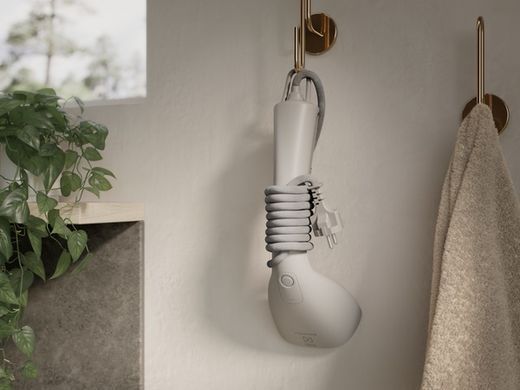 Electrolux Відпарювач компактний, 1400Вт, 100мл, постійна пара - 26гр, керам. підошва, сірий E7HS2-6UG фото