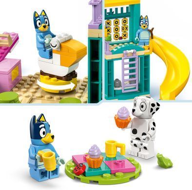 LEGO Конструктор LEGO Bluey Веселощі з Блуї та Хлоєю на ігровому майданчику 11201 фото