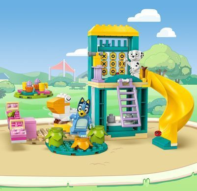 LEGO Конструктор LEGO Bluey Веселощі з Блуї та Хлоєю на ігровому майданчику 11201 фото
