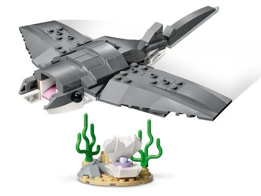 LEGO Конструктор LEGO Creator Люта акула зі скринею скарбів 31381 фото