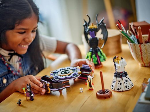 LEGO Конструктор Disney Classic Платья Малефисенты и Лютелли дэ Виль 43262 фото