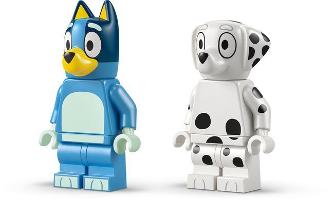LEGO Конструктор LEGO Bluey Веселощі з Блуї та Хлоєю на ігровому майданчику 11201 фото