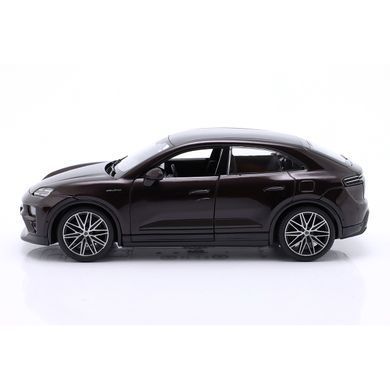 Автомодель - PORSCHE MACAN 4 ELECTRIC (чорний, 1:24) 18-21114 фото