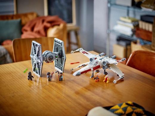 LEGO Конструктор Star Wars Збірний пакет &laquo;Винищувач TIE і Корабель X-wing&raquo; 75393 фото