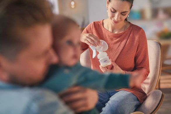 AVENT МОЛОКОВІДСМОКТУВАЧ МЕХАНІЧНИЙ SCF430/10 фото