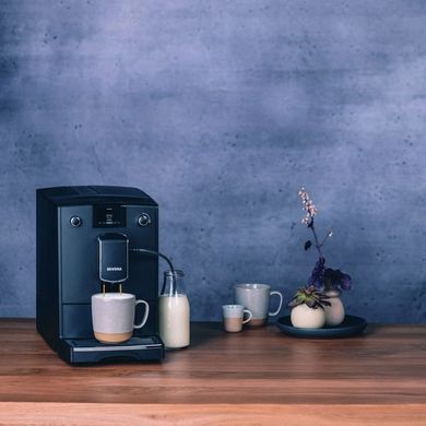 Nivona Кофемашина CafeRomatica, 2,2л, зерно+мол., автомат.капуч, авторецептов -5, черный NICR690 фото
