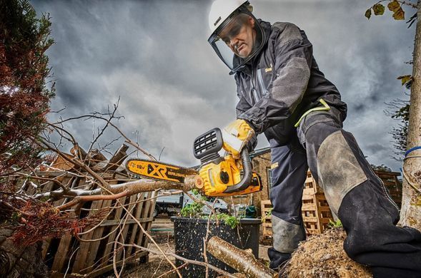 DeWALT cordless chain saw brushless 18V bar 30cm 3/8" without battery and charger DCM565N фото