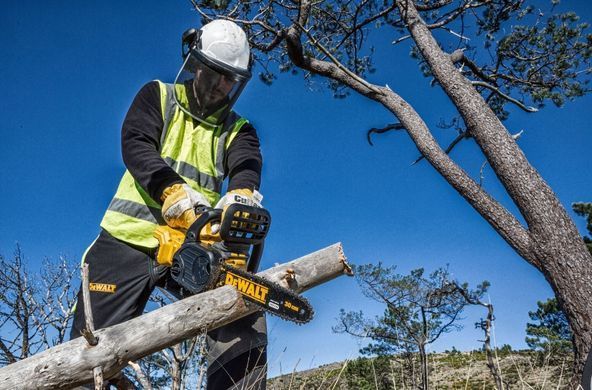 DeWALT cordless chain saw brushless 18V bar 30cm 3/8" without battery and charger DCM565N фото