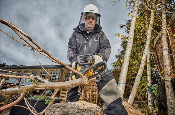 DeWALT cordless chain saw brushless 18V bar 30cm 3/8" without battery and charger DCM565N фото