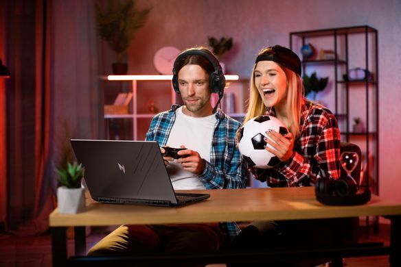 Acer Ноутбук Nitro V 16 ANV16-71 16" WUXGA IPS, Intel i7-14650HX, 16GB, F1TB, NVD4050-6, Lin, черный NH.QTREU.004 фото