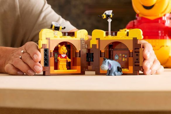 LEGO Конструктор LEGO Disney Classic Вінні-Пух 43300 фото