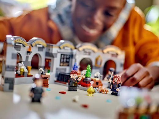 LEGO Конструктор Harry Potter Замок Гоґвортс: Урок зіллєваріння 76431 фото