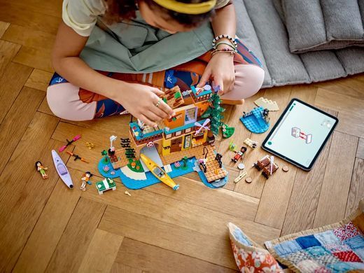 LEGO Конструктор Friends Водные виды спорта в лагере приключений 42626 фото