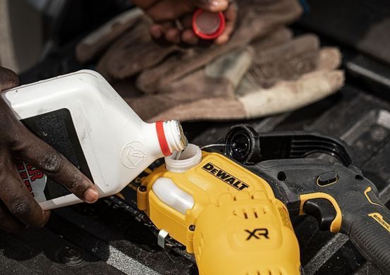 DeWALT cordless chain saw brushless 18V XR Li-lon 8.6m/s bar 20cm 2.1kg without battery and ZP DCMPS520N фото