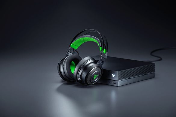 Гарнитура консольная Razer Nari Ultimate for Xbox One WL Black/Green RZ04-02910100-R3M1 фото
