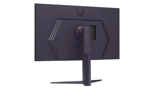LG Монітор LG 31.5" 32GS85Q-B 2xHDMI, DP, USB, Audio, NanoIPS, 2560x1440, 180Hz, 1ms, DCI-P3 98%, G-SYNC, FreeSync, Pivot, HDR10 32GS85Q-B фото